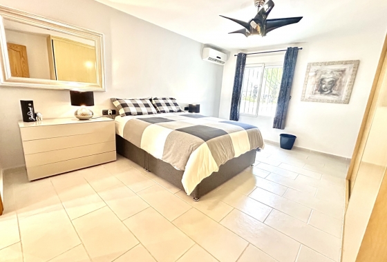 Resale - Villa - Catral - Costa Blanca