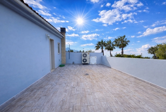 Resale - Villa - Catral - Costa Blanca
