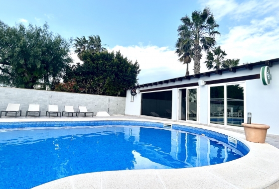 Resale - Villa - Catral - Costa Blanca