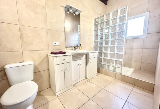 Resale - Villa - Catral - Costa Blanca
