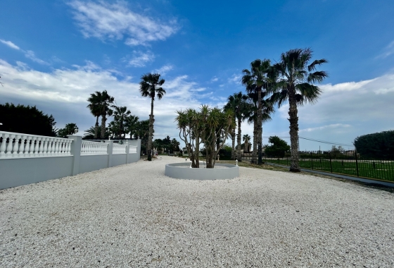 Resale - Villa - Catral - Costa Blanca