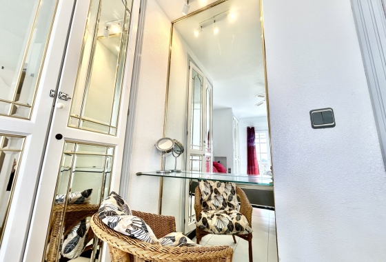 Resale - Apartment / flat - Torrevieja - Costa Blanca