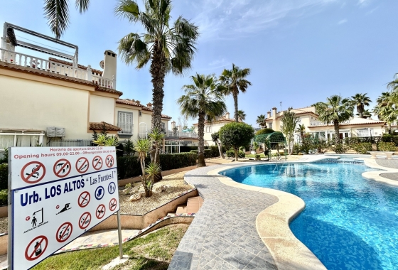 Resale - Apartment / flat - Torrevieja - Costa Blanca