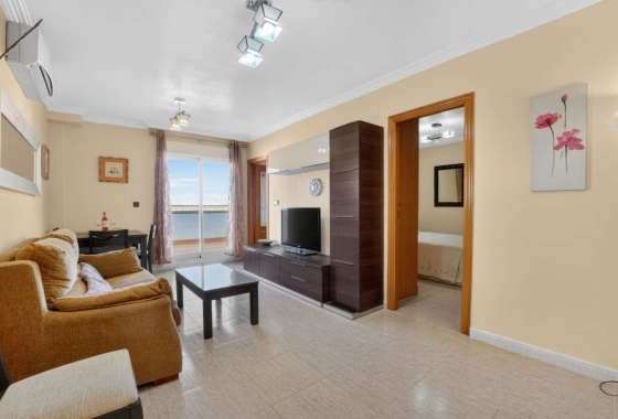 Resale - Apartment / flat - Torrevieja - Costa Blanca