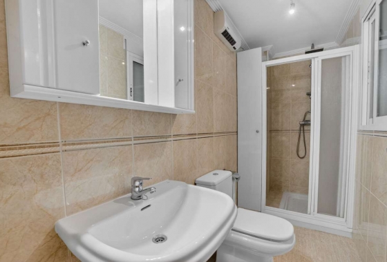 Resale - Apartment / flat - Torrevieja - Costa Blanca