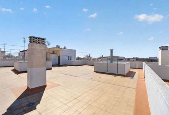 Resale - Apartment / flat - Torrevieja - Costa Blanca