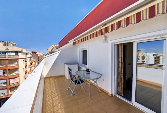 Resale - Apartment / flat - Torrevieja - Costa Blanca