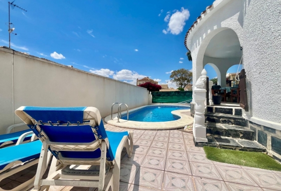 Wiederverkauf - Villa - Orihuela Costa - La Florida