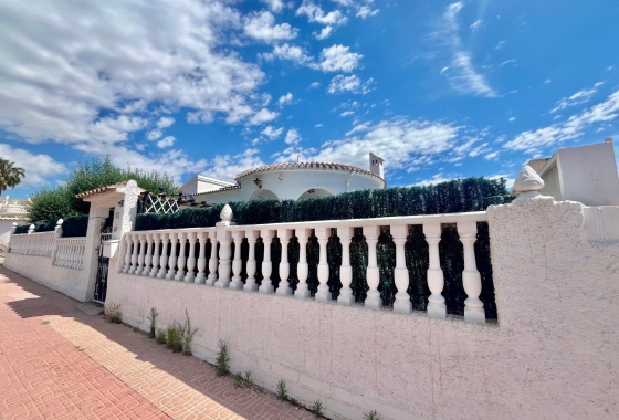 Wiederverkauf - Villa - Orihuela Costa - La Florida