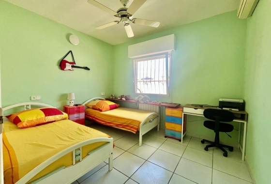Wiederverkauf - Villa - Orihuela Costa - La Florida
