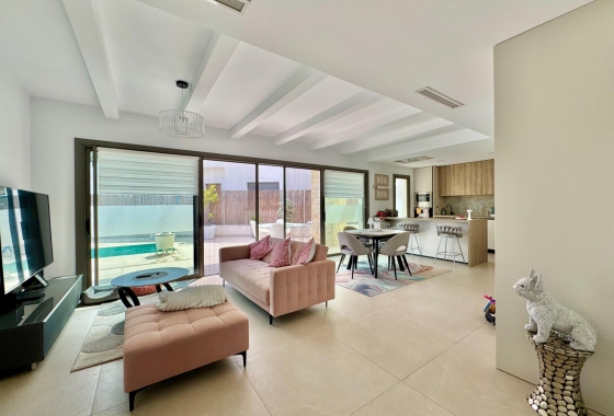 Wiederverkauf - Villa - San Miguel de Salinas - Blue Lagoon - Galán