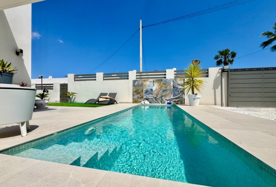 Wiederverkauf - Villa - San Miguel de Salinas - Blue Lagoon - Galán