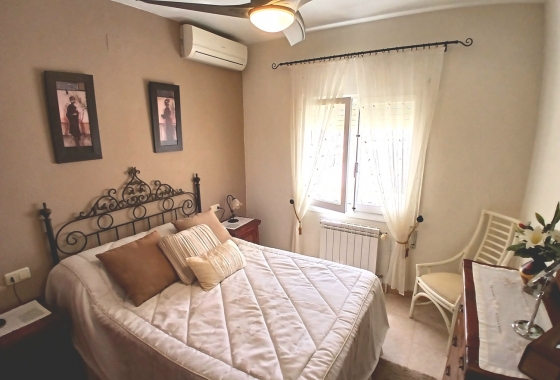 Herverkoop - Villa - Orihuela Costa - Costa Blanca