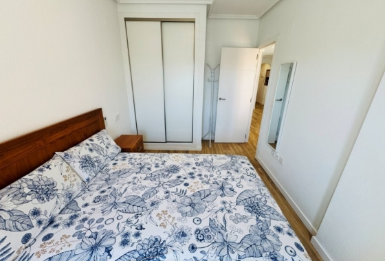 Resale - Apartment / flat - Guardamar del Segura - Pueblo