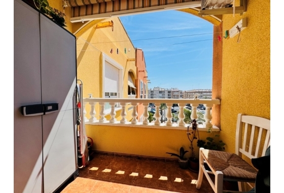 Resale - Apartment / flat - Guardamar del Segura - Pueblo