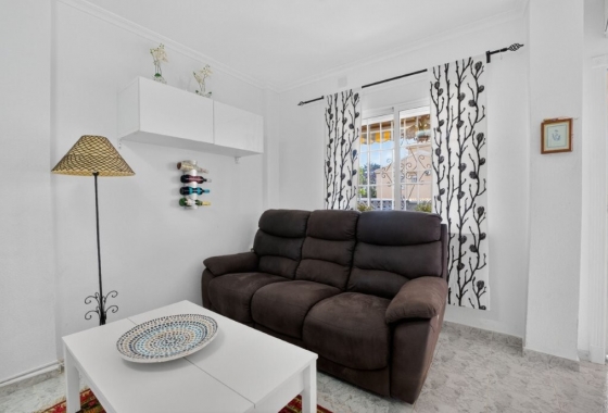 Revente - Maison de ville - Torrevieja - aguas nuevas