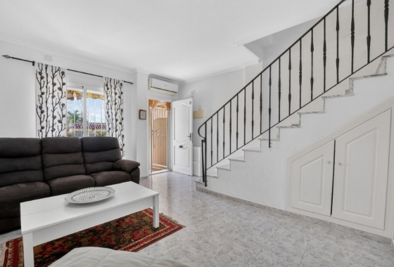 Revente - Maison de ville - Torrevieja - aguas nuevas