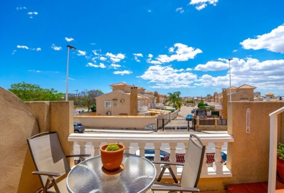 Revente - Maison de ville - Torrevieja - aguas nuevas