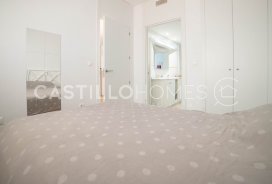 Resale - Apartment / flat - Orihuela Costa - Playa Flamenca