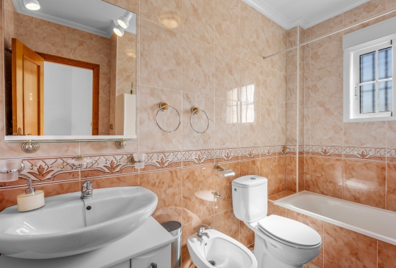 Resale - Townhouse - Orihuela Costa - Costa Blanca