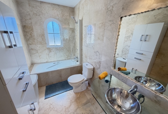 Resale - Villa - Orihuela Costa - Inland