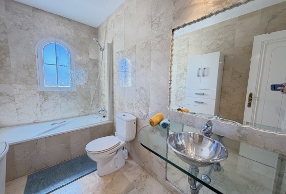 Resale - Villa - Orihuela Costa - Inland