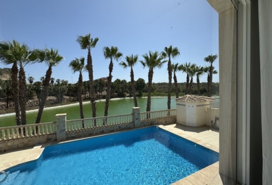 Revente - Villa - Orihuela Costa - Costa Blanca