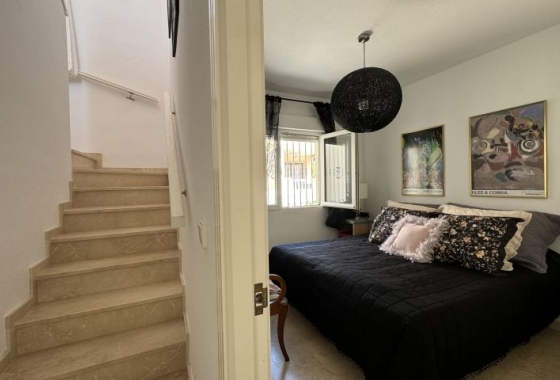 Revente - Villa - Orihuela Costa - Costa Blanca