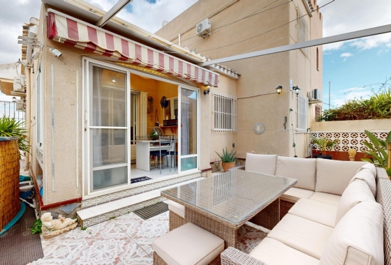 Revente - Maison de ville - San Miguel de Salinas - 03193