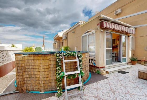 Revente - Maison de ville - San Miguel de Salinas - 03193