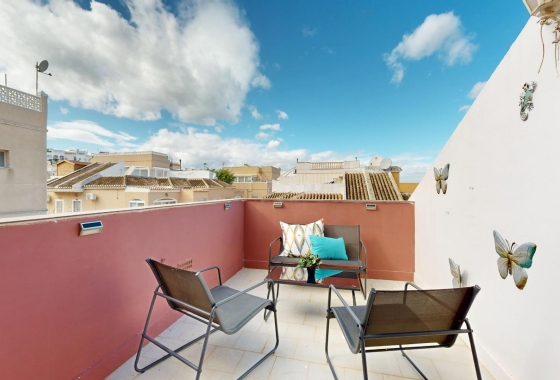 Revente - Maison de ville - San Miguel de Salinas - 03193