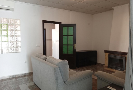 Resale - Townhouse - Los Montesinos - PUEBLO CENTRO