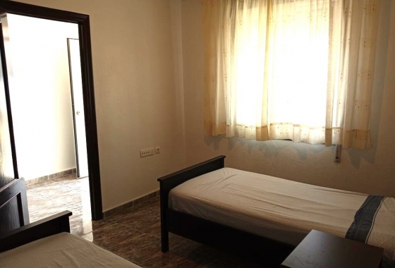 Resale - Townhouse - Los Montesinos - PUEBLO CENTRO