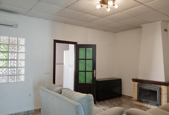 Resale - Townhouse - Los Montesinos - PUEBLO CENTRO