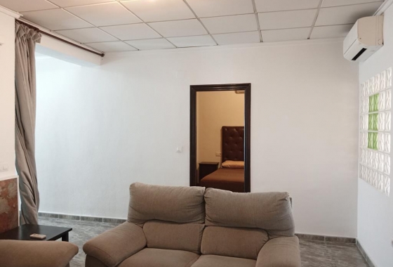 Resale - Townhouse - Los Montesinos - PUEBLO CENTRO