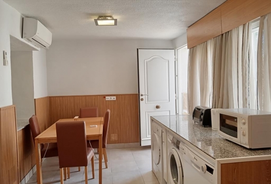 Resale - Townhouse - Los Montesinos - PUEBLO CENTRO