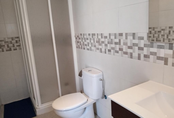 Resale - Townhouse - Los Montesinos - PUEBLO CENTRO