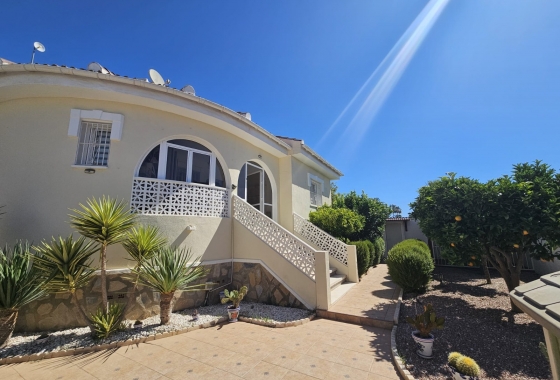 Resale - Villa - Ciudad Quesada - Lo Marabú