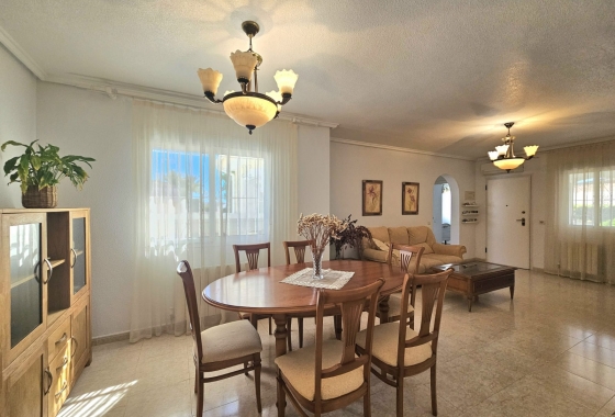 Resale - Villa - Ciudad Quesada - Lo Marabú