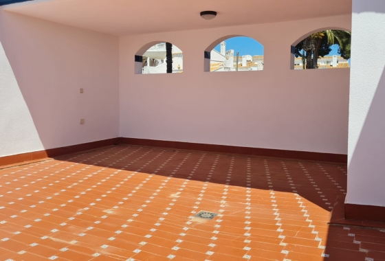 Wiederverkauf - Bungalow - Orihuela Costa - Costa Blanca