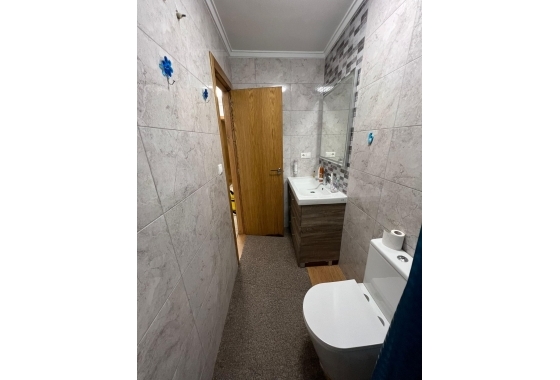 Resale - Apartment / flat - Torrevieja - Centro