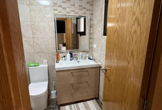 Resale - Apartment / flat - Torrevieja - Centro