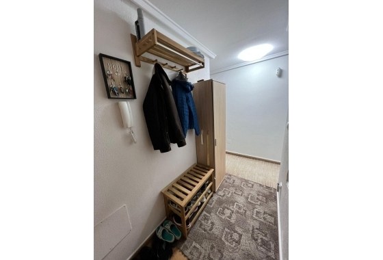 Resale - Apartment / flat - Torrevieja - Centro