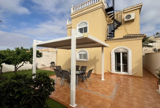 Wiederverkauf - Villa - Torrevieja - Costa Blanca