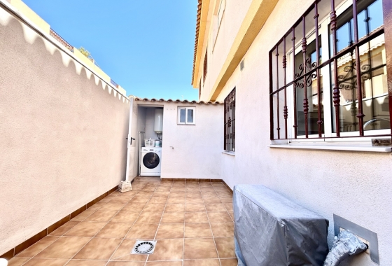 Resale - Apartment / flat - Orihuela Costa - Costa Blanca