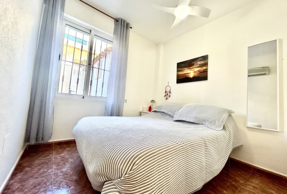 Resale - Apartment / flat - Orihuela Costa - Costa Blanca