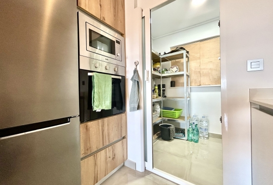 Resale - Apartment / flat - Pilar de la Horadada - Costa Blanca
