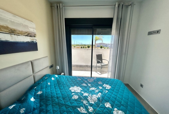 Resale - Apartment / flat - Pilar de la Horadada - Costa Blanca