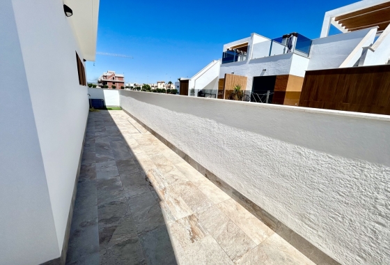 Resale - Apartment / flat - Pilar de la Horadada - Costa Blanca