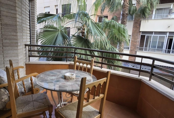 Revente - Appartement - Torrevieja - Centro